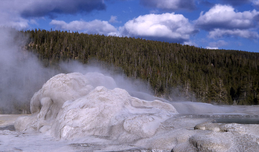 Around 800 Years Ago, Yellowstone's Old Faithful Stopped Erupting